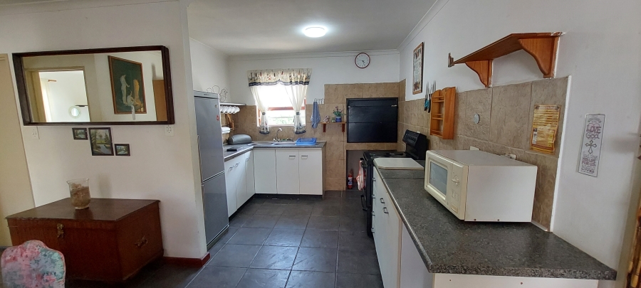 2 Bedroom Property for Sale in Skiathos Western Cape